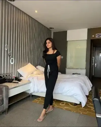 Azad Nagar Call Girl Service